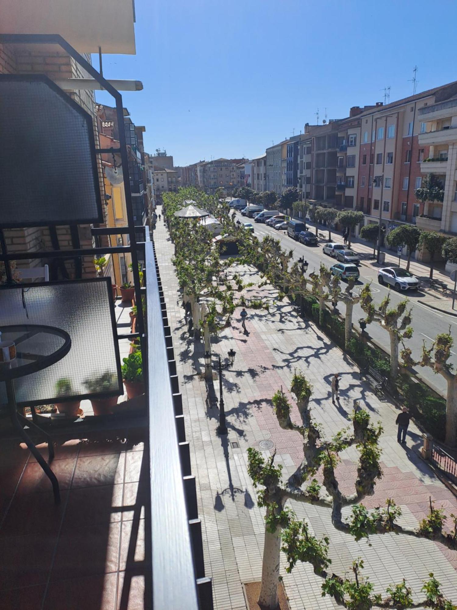 Apartamentos El Conde Santo Domingo De La Calzada Dış mekan fotoğraf
