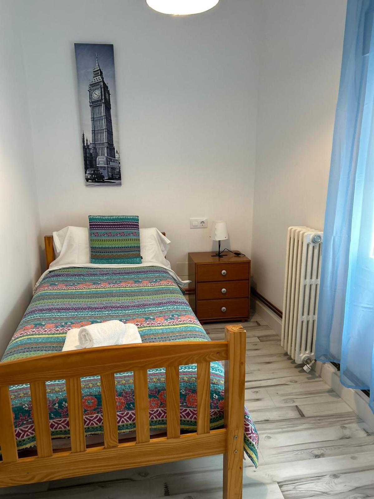 Apartamentos El Conde Santo Domingo De La Calzada Dış mekan fotoğraf